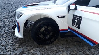 Dětské autíčko Mamido BMW M6 GT3 2 x 45W bílá - 5