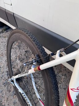 Gravel / cyklokrosové kolo Stevens – karbon, váha jen 6,8kg - 5