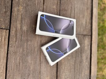 Nový nerozbalený Apple iPhone 16 PRO MAX, 256GB, černý - 5