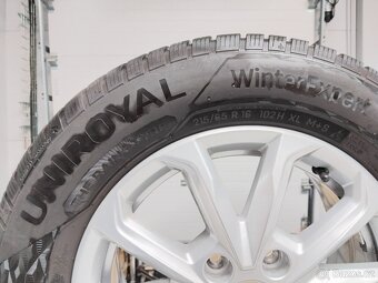 Prodám 4ks kompletní zimní ALU kola VW T7 16" - 5