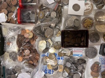 Prodám velkou sbírku starých mincí – různé země, různé roky. - 5