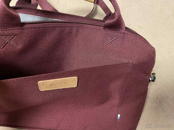 Značková taška přes rameno na notebook - nová - 5