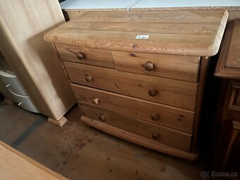 Komoda - 5