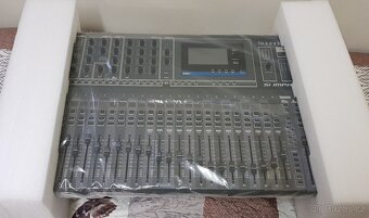 SOUNDCRAFT Si Impact, digit mixpult + orig case THON, - 5