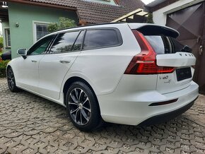 Volvo V60 2.0 D3 110KW Aut8.FWD Business - 2020 ACC FULL-LED - 5