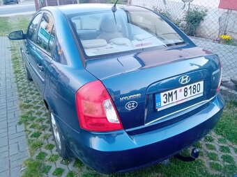 ACCENT 1,4i-16V-71kw,klima,tažné,původ čr,r.v.2007. - 5