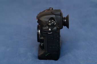 Nikon D4 - 5