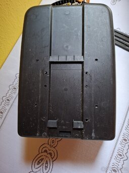 Uzamykatelný box na kolo - 5