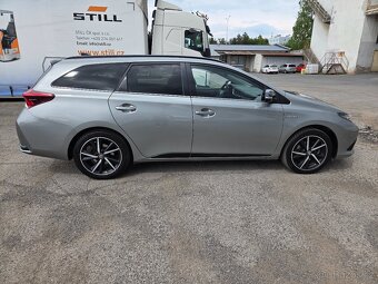 Toyota Auris 1.8 Hybrid Selection - 5