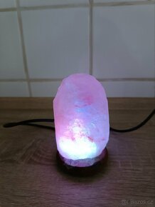 Solná lampa na USB kabel - mění barvy - 5