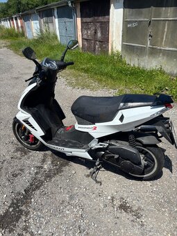 Skútr Peugeot Speedfight 3 50ccm - 5