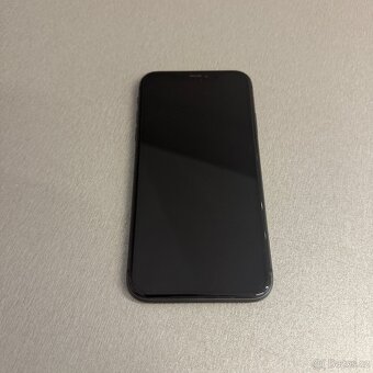 iPhone 11 64GB černý, 12 měsíců záruka - 5