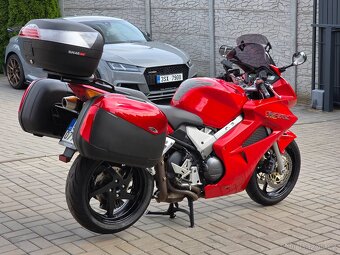 Honda VFR 800, 3xkufr, LeoVince laděné výfuky - 5