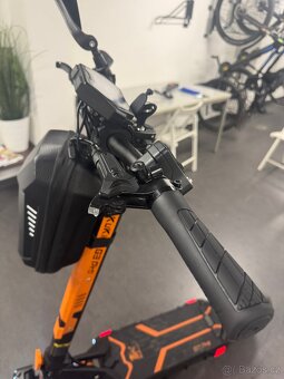 KuKirin G3 Pro Elektrokolobežka - 5