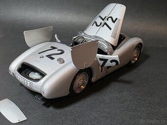 BMW 328 STREAMLINE AUTOART 1:18 - 5