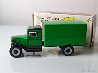 Staré plechové autíčko - 5