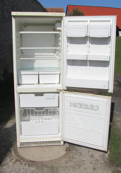 CHLADNIČKA S MRAZNIČKOU CALEX - 170cm 2 KOMPRESORY - 5