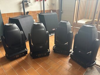 Světlo ADJ Focus 6Z - 5