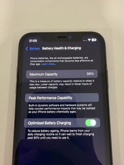 Apple iPhone 11 128 GB - 5
