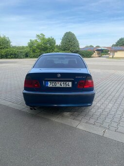 BMW E46 330xi, benzín + LPG
 - 5