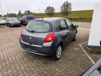 benzínový Renault Clio 1.6   65000km  jeden majitel - 5