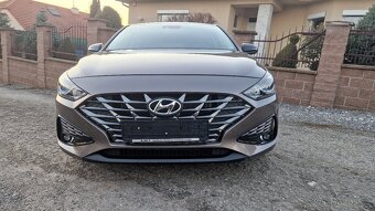 Hyundai i30 1,5 GDi 117kW Edícia 30, 12700km - 5