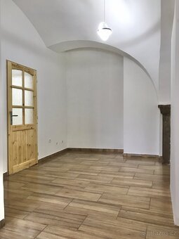 Pronájem bytu 3KK v Golčově Jeníkově u Čáslavi - 5