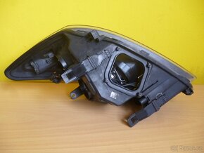 Světlomet XENON přední pravý FORD Focus II - 5