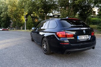 BMW F11 535d 220KW tmavě modrá - 5