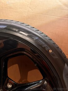 ORIG.BENTLEY BENTAYGA S R22 285/40 R22.KOVANE DISKY - 5