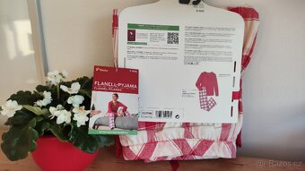 Flanelové pyžamo Tchibo - 5