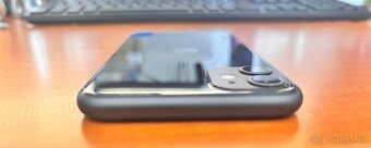 iPhone 11 64GB - 5