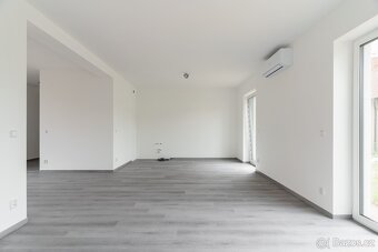 Prodej bytu 3+kk v osobním vlastnictví 78 m², Skorkov - 5