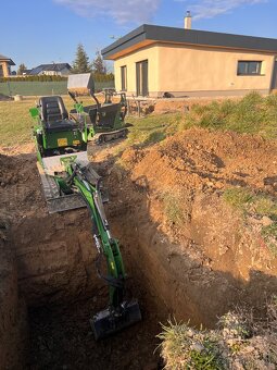Půjčím minibagr a pásový minidumper – možnost i se strojníke - 5