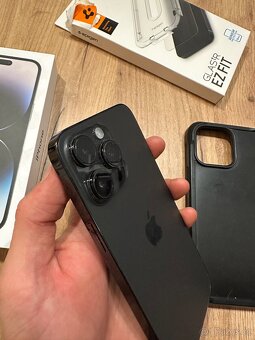 Apple iPhone 14 Pro Max 512GB vesmírně černý - 5