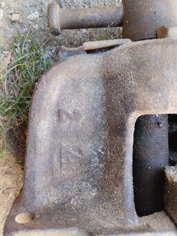 Historický svěrák - 5