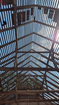 Staré trámy staré krovy - 5