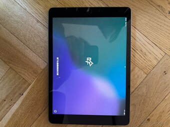 iPad šedý WiFi + Cellular 2021 256GB - 5