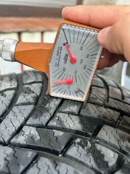 Alu original Škoda R18 zimní pneu 235/45/18 - 5