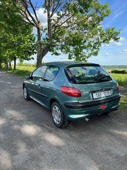 Peugeot 206 1,4i - 5