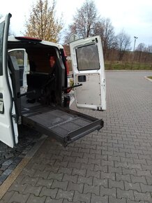 Mercedea Vito - nájezdová rampa pro vozíčkáře - 5