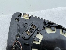 BMW M3 F80/ M4 F82/F83 levé sklo samozatmavovací - 5