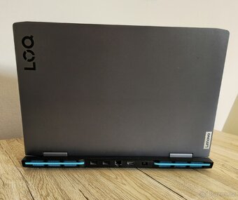 Lenovo LOQ 15IRH8 | RTX4060 | i5-13500H | 2560×1440 - 5