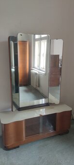 Retro ložnicová sestava – UP Závody Koryčany (model L 32, ro - 5