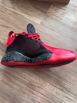 Adidas vel.44 a 1/2 - 5