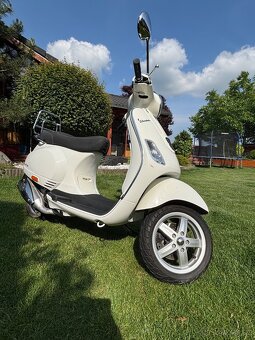 VESPA PIAGGIO LX 50 - 5