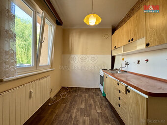 Prodej bytu 2+1,55m², pozemek 3068m², Štramberk,ul. Nádražní - 5