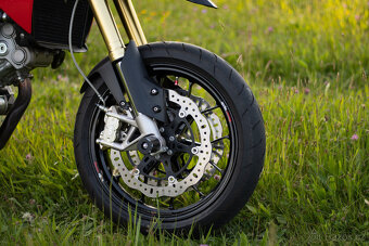 Aprilia Dorsoduro 750 - 5