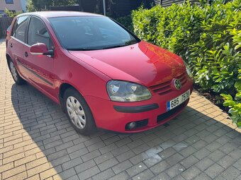 VW Golf 5 - 5