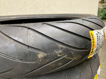 Motopneumatiky Dunlop 120/70ZR18 a 160/60ZR 17 - 5